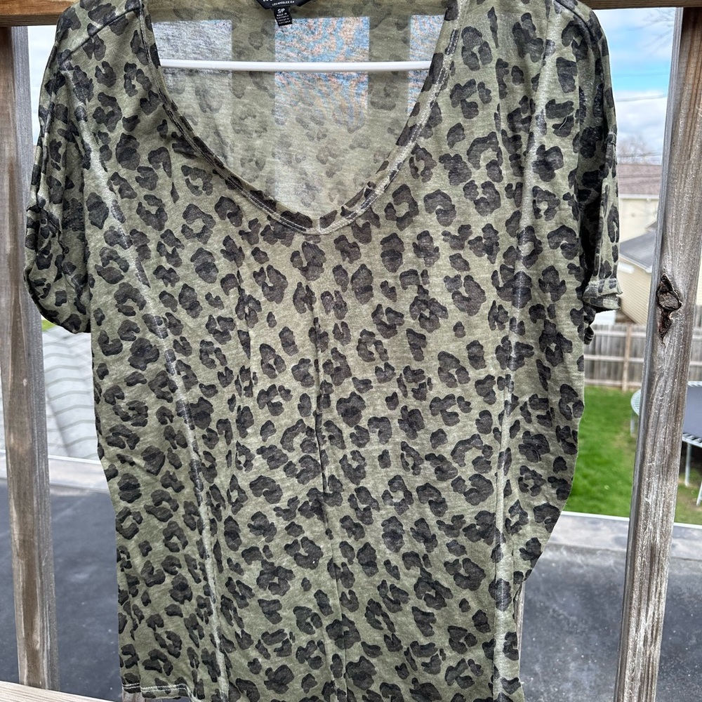 Lucky Brand Green Short Sleeve T-Shirt with Animal Print